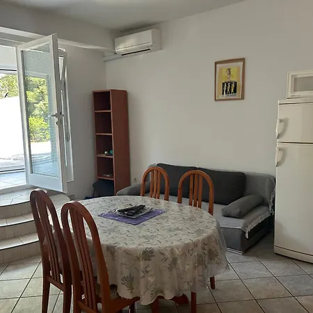 Apartamento Auer Pula